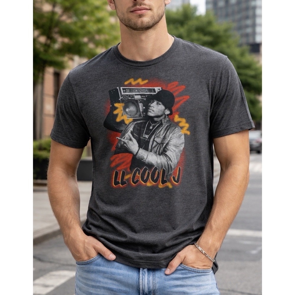 Old Navy LL Cool J Rap Hip Hop Graphic Gray T-Shirt Music Apparel